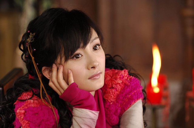 Mỹ nh&acirc;n đầu ti&ecirc;n sống s&oacute;t qua 4 lần cấm s&oacute;ng: Đ&ocirc;i mắt l&agrave; ngoại lệ quốc gia, nghỉ h&aacute;t 12 năm vẫn bị đ&ograve;i album mỗi ng&agrave;y- Ảnh 1.