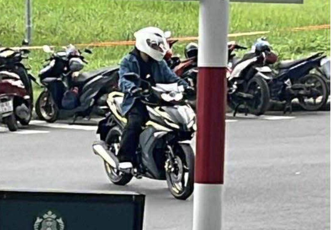 Yamaha Exciter 2026 lần đầu lộ thiết kế r&otilde; n&eacute;t tại Việt Nam: Cụm đ&egrave;n mới kh&aacute;c biệt, phanh lớn, dễ n&acirc;ng cấp c&ocirc;ng nghệ đấu Winner - Ảnh 5.