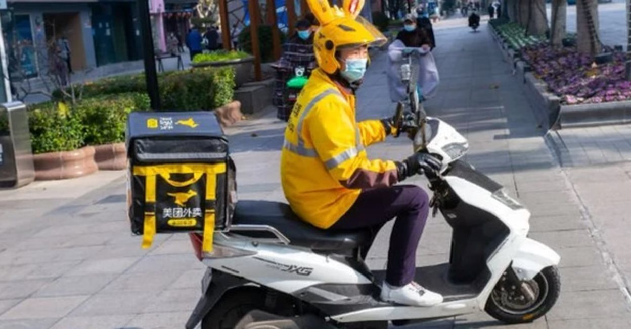 C&aacute;m cảnh nghề shipper: L&agrave;m việc 17 tiếng / ng&agrave;y v&agrave; thu nhập thấp - Ảnh 1.