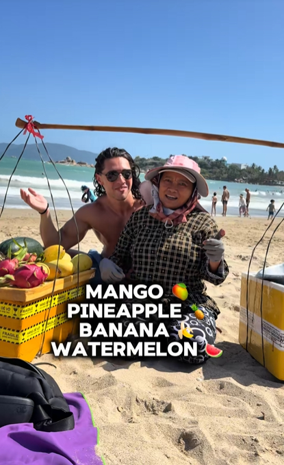 Gặp c&ocirc; Mai - &ldquo;ng&ocirc;i sao b&aacute;n tr&aacute;i c&acirc;y biển Nha Trang&rdquo; g&acirc;y sốt to&agrave;n cầu: &ldquo;T&ocirc;i kh&ocirc;ng nhận được số tiền như người người ta đồn&rdquo;- Ảnh 1.