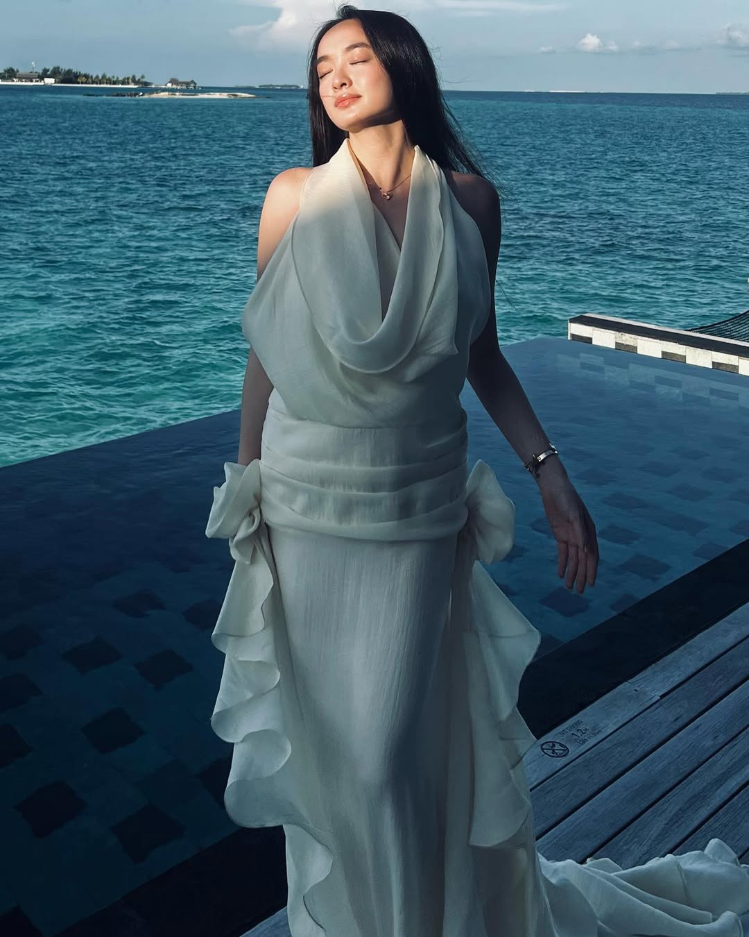 Mỹ nh&acirc;n chỉ cao 1m50 nhưng mặc đẹp kh&ocirc;ng trượt ph&aacute;t n&agrave;o, xuất hiện ở đ&acirc;u th&igrave; nơi đ&oacute; l&agrave; Paris Fashion Week- Ảnh 16.