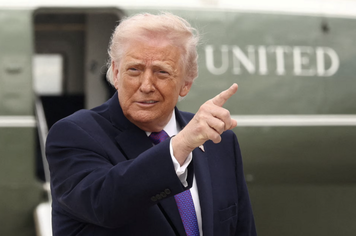 &Ocirc;ng Trump tuy&ecirc;n bố chiến thắng xung đột với Iran nhưng kh&ocirc;ng muốn rời đi sớm - Ảnh 1.