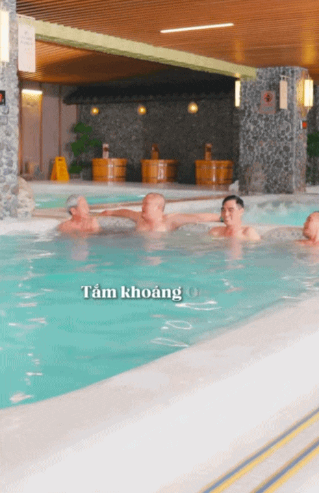 Gi&uacute;p cha mẹ gi&agrave; lu&ocirc;n c&oacute; người b&ecirc;n cạnh mỗi ng&agrave;y với m&ocirc; h&igrave;nh chăm s&oacute;c b&aacute;n tr&uacute; - Ảnh 6.