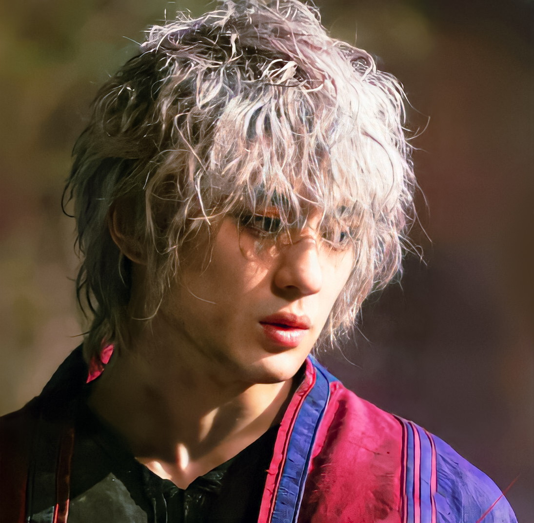 Đời tư qu&aacute; sốc của nam thần hot nhất One Piece: C&oacute; con từ năm 14 tuổi, d&iacute;nh cả biển phốt "phi c&ocirc;ng trẻ l&aacute;i m&aacute;y bay" chấn động - Ảnh 7.