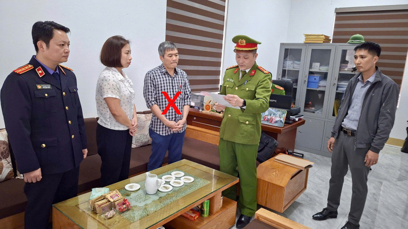 Khởi tố cựu gi&aacute;m đốc v&agrave; thuộc cấp v&igrave; Lập hồ sơ khống g&acirc;y thiệt hại ng&acirc;n s&aacute;ch - Ảnh 1.