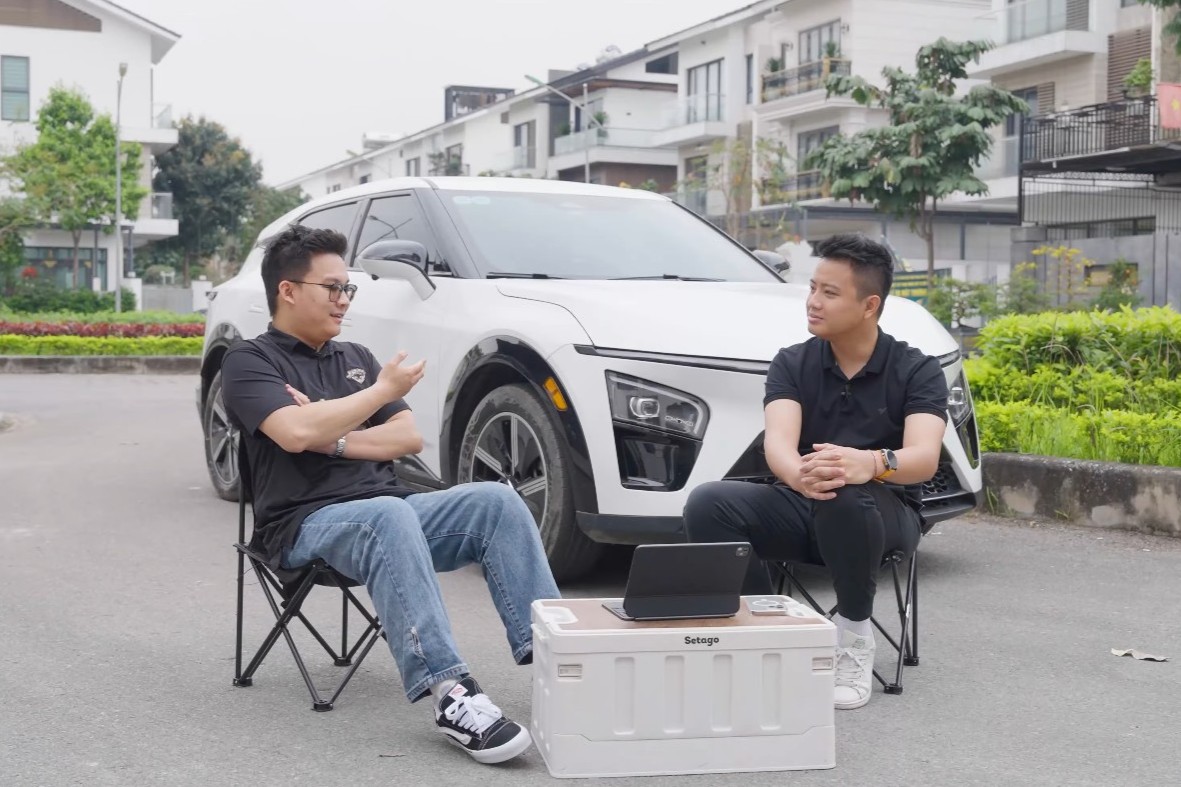 Chủ xe VinFast VF 7: Đừng mua xe điện nếu chưa đi xe xăng- Ảnh 1. Chủ xe VinFast VF 7: Đừng mua xe điện nếu chưa đi xe xăng- Ảnh 1.