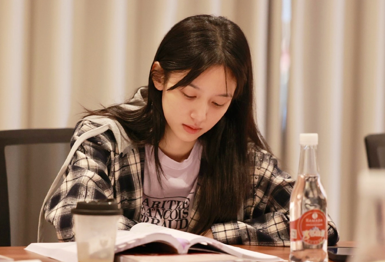 - Ảnh 2. - Ảnh 2.