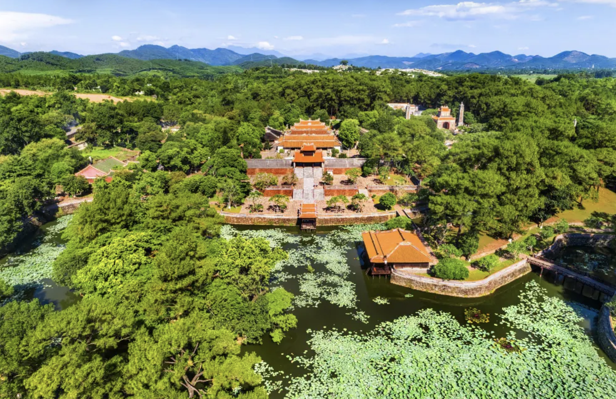 Điểm đến của Việt Nam lọt top trăng mật hàng đầu thế giới - Ảnh 1. Điểm đến của Việt Nam lọt top trăng mật hàng đầu thế giới - Ảnh 1.