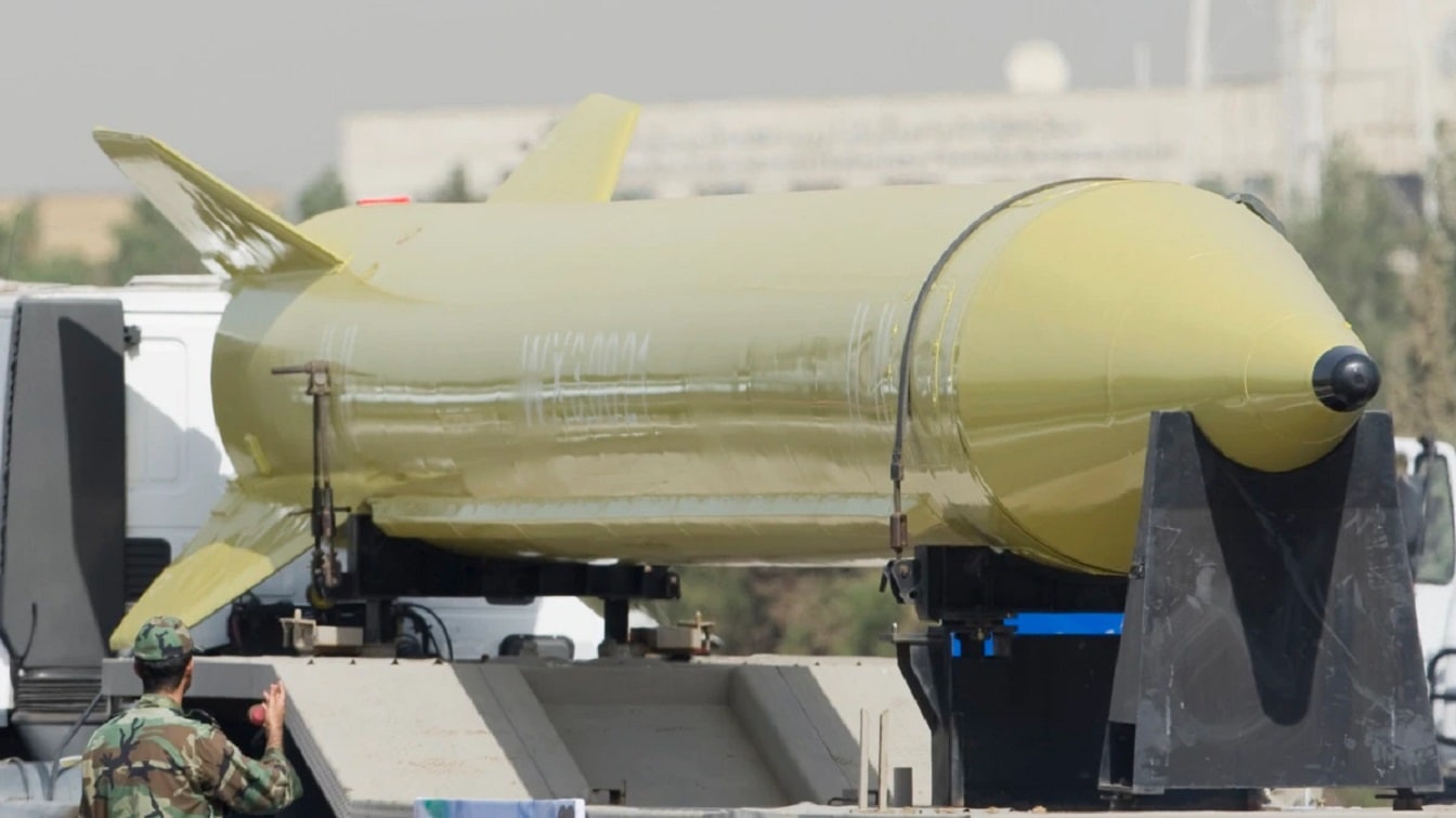 6000 Thủy l&ocirc;i Iran v&agrave; mối đe dọa tại eo biển Hormuz trong năm 2026 - Ảnh 1.