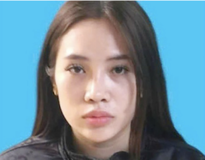 Bắt ' hot girl ' Na Đắc Kỷ li&ecirc;n quan vụ hỗn chiến qu&aacute;n karaoke tại TP . HCM - Ảnh 1.