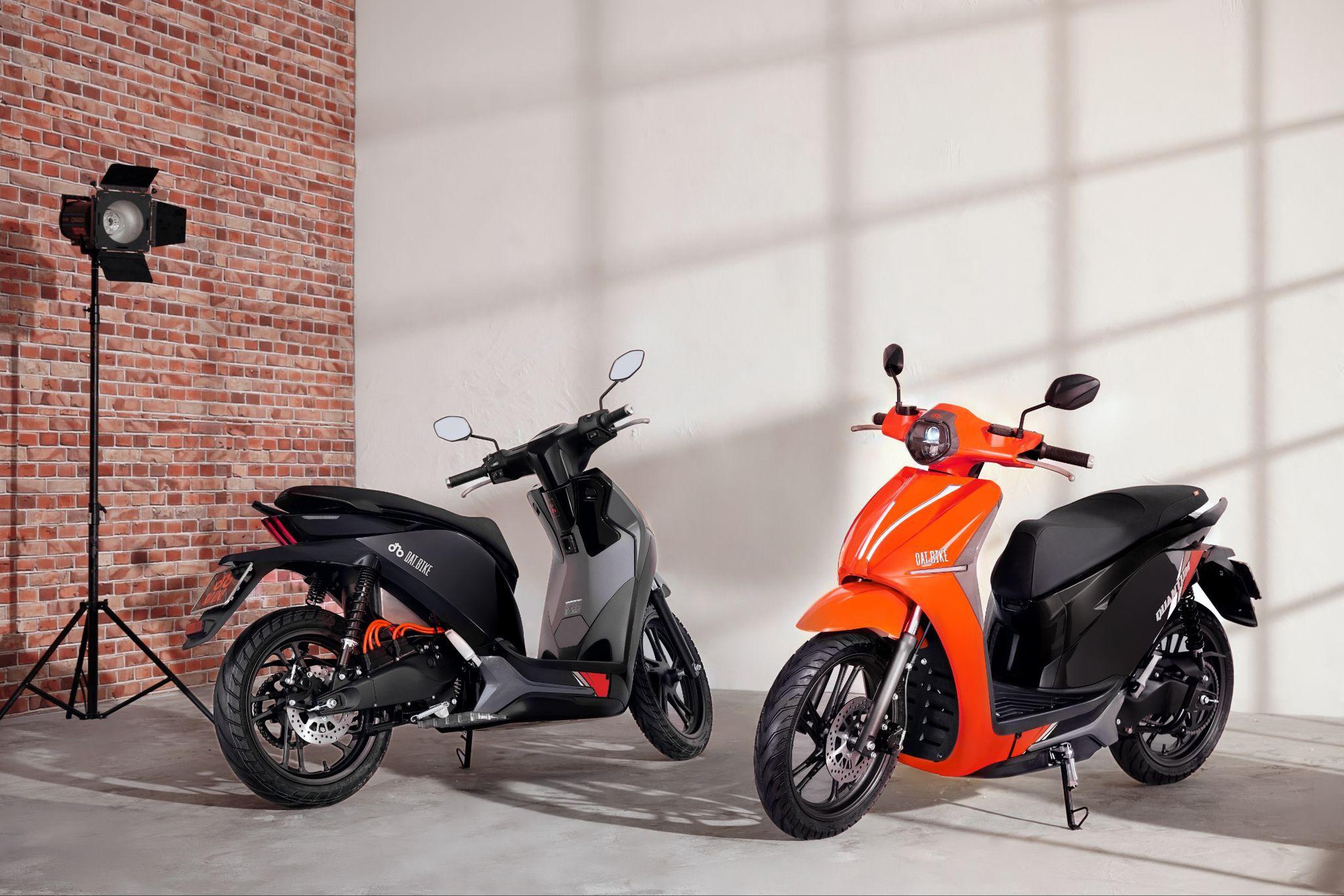 Điện h&oacute;a giao th&ocirc;ng: Lời giải tự chủ trước biến động nhi&ecirc;n liệu - Ảnh 2.