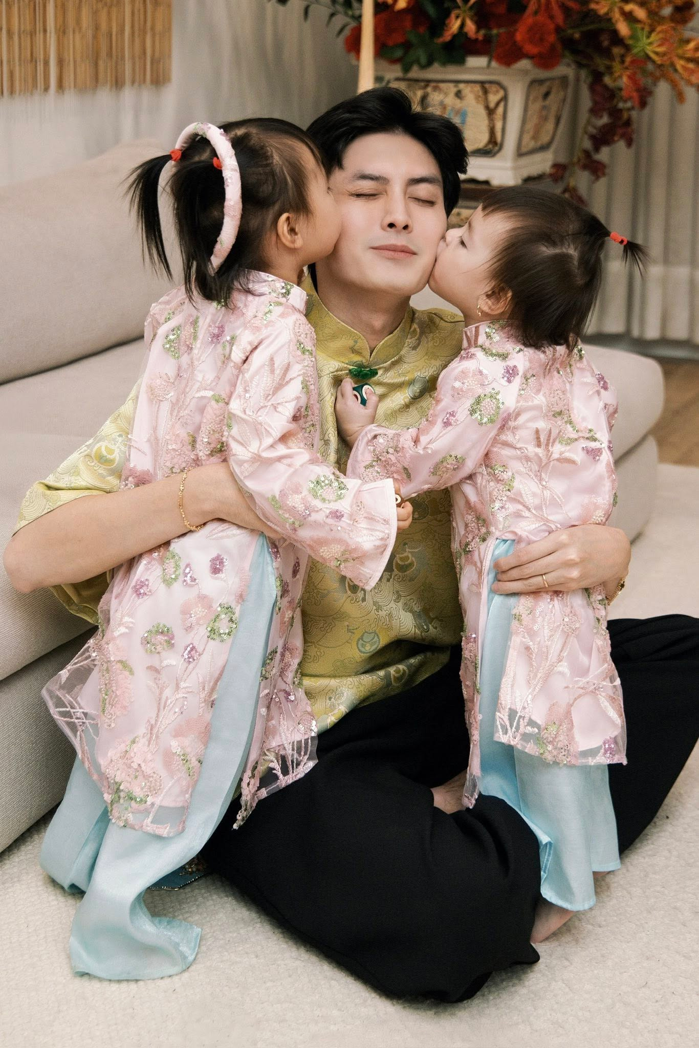 Mom Dương - Ảnh 1.