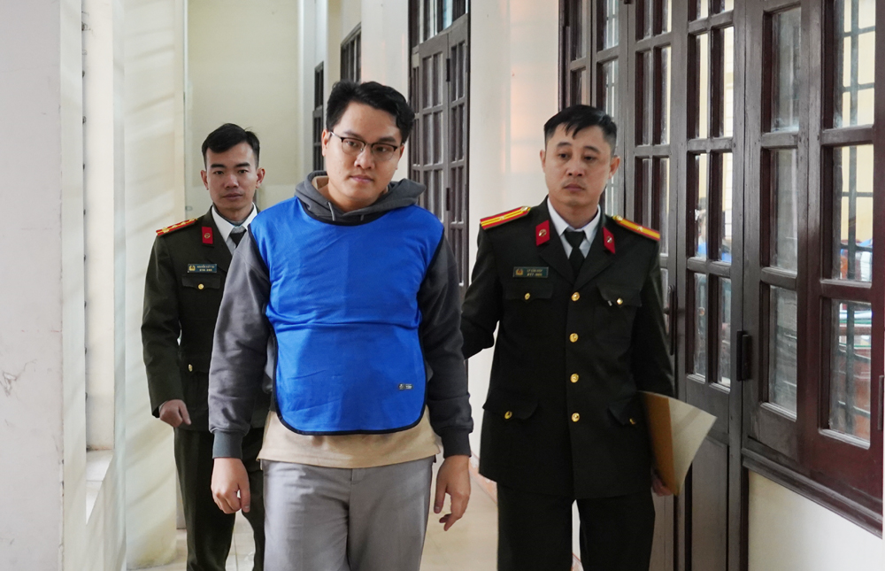 Chân dung 'ông trùm' Nguyễn Băng Thảo SN 1990 của Tập đoàn công nghệ triệu đô lừa đảo 42.000 người - Ảnh 3.