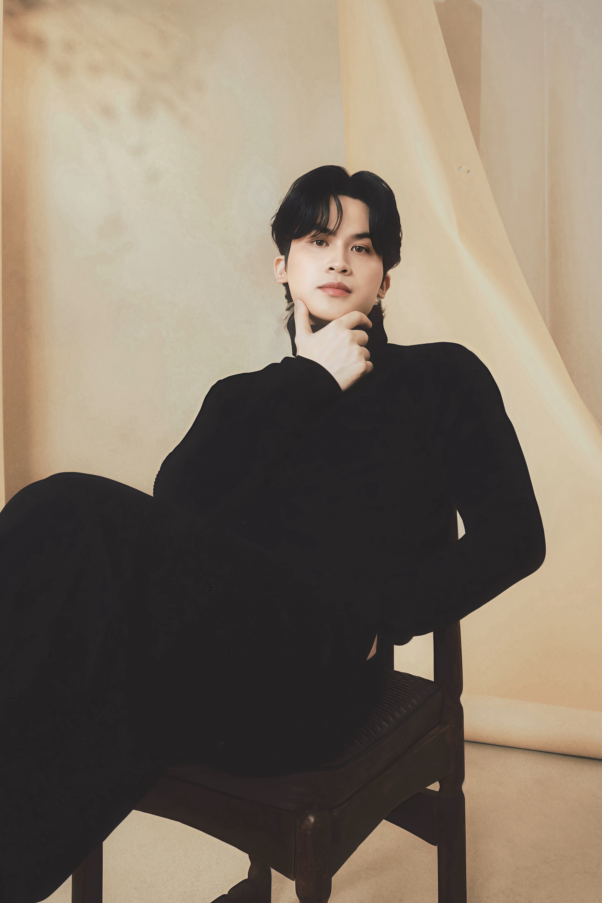 Bộ sưu tập Numero 5 của NTK Nguyễn Ph&uacute;c Tuấn: Bức thư t&igrave;nh viết bằng thời trang- Ảnh 11.