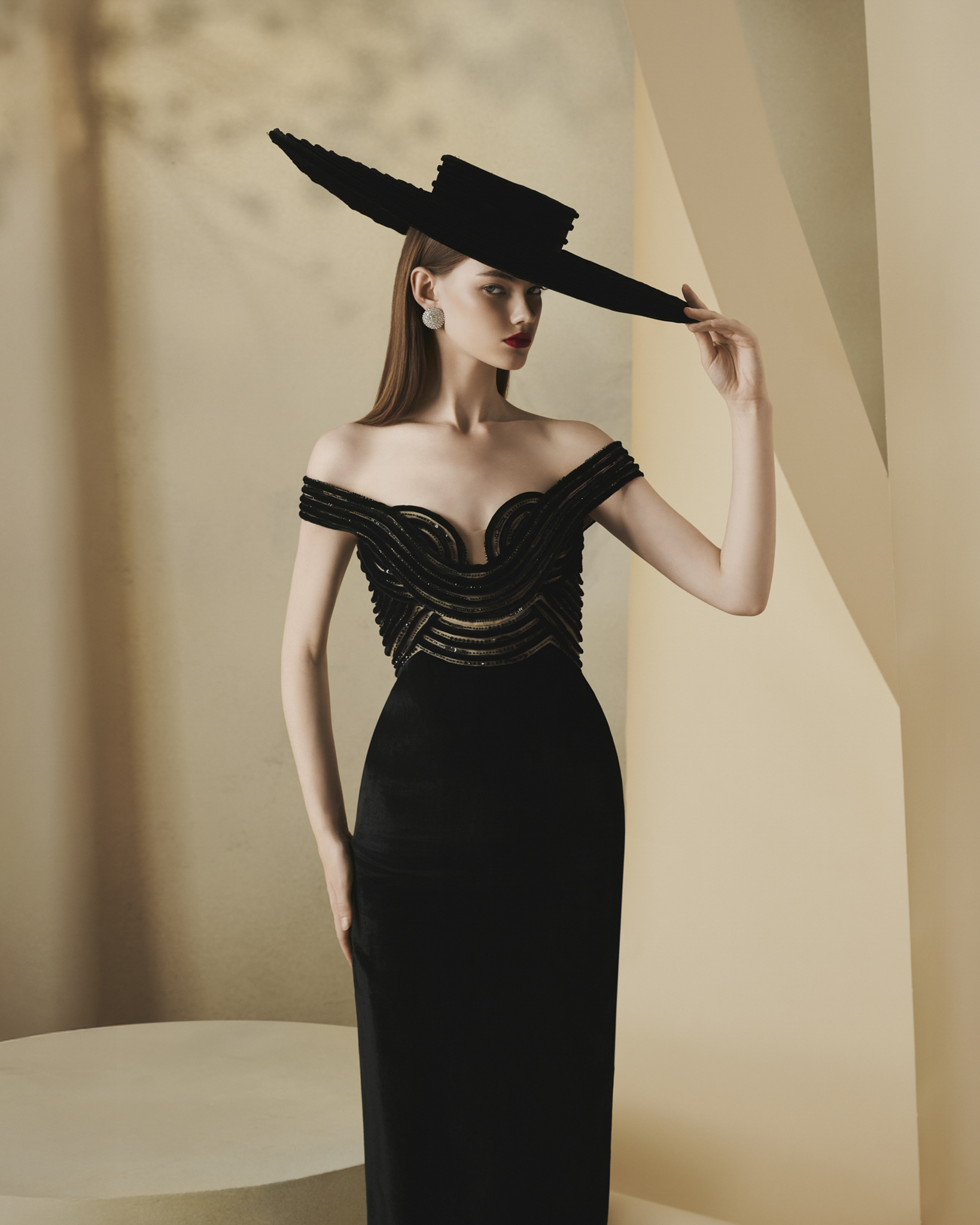 Bộ sưu tập Numero 5 của NTK Nguyễn Ph&uacute;c Tuấn: Bức thư t&igrave;nh viết bằng thời trang- Ảnh 4.