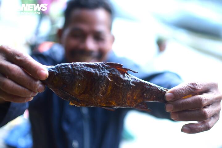 Săn c&aacute; q&uacute;y hiếm m&ugrave;a xu&acirc;n tr&ecirc;n d&ograve;ng Kr&ocirc;ng N&ocirc; c&ugrave;ng b&agrave; con K ' Ho ở L&acirc;m Đồng - Ảnh 15.
