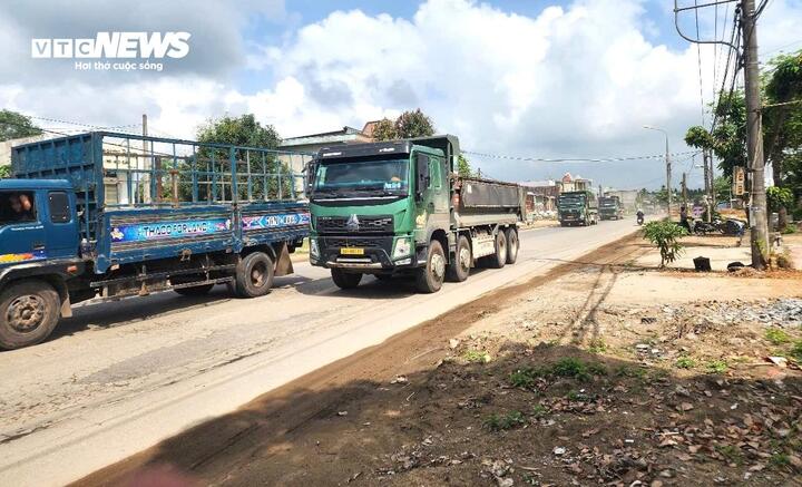 Tiến độ thi c&ocirc;ng dự &aacute;n 1 . 000 Tỷ Quốc lộ 14B chậm , nh&agrave; thầu c&oacute; nguy cơ bị ' trảm ' - Ảnh 5.