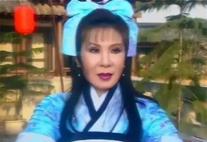 Soi dàn mỹ nhân thủ vai Tiểu Long Nữ: Từ tượng đài kinh điển đến những bản chuyển thể gây tranh cãi- Ảnh 8. Soi dàn mỹ nhân thủ vai Tiểu Long Nữ: Từ tượng đài kinh điển đến những bản chuyển thể gây tranh cãi- Ảnh 8.