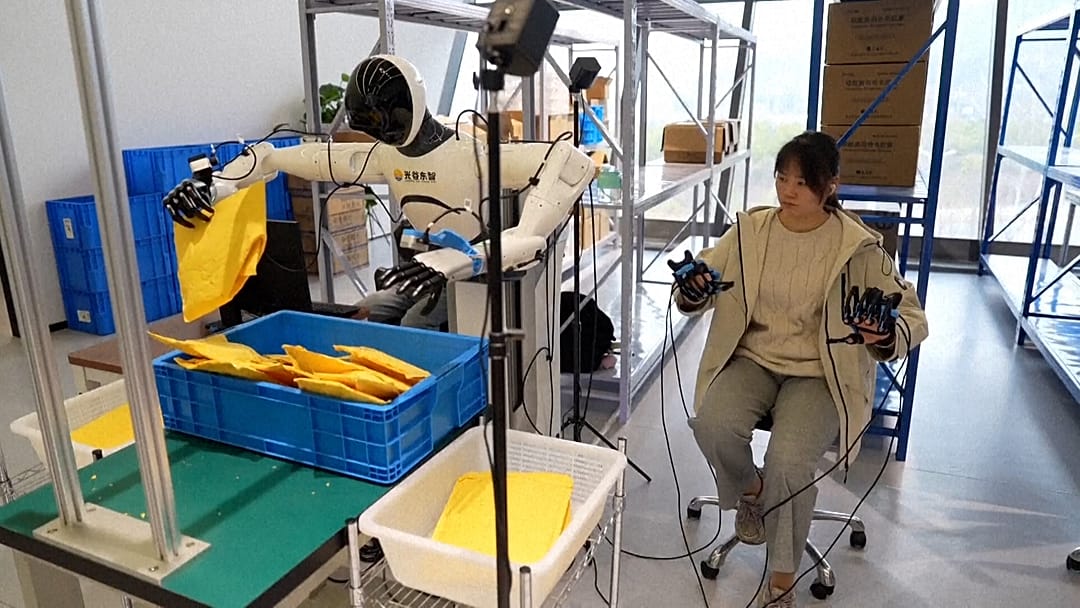 Ph&aacute;t hiện loạt robot Trung Quốc đang được đ&agrave;o tạo suốt ng&agrave;y đ&ecirc;m, nhận nhiệm vụ c&oacute; thể thay đổi cuộc sống của con người m&atilde;i m&atilde;i - Ảnh 1.