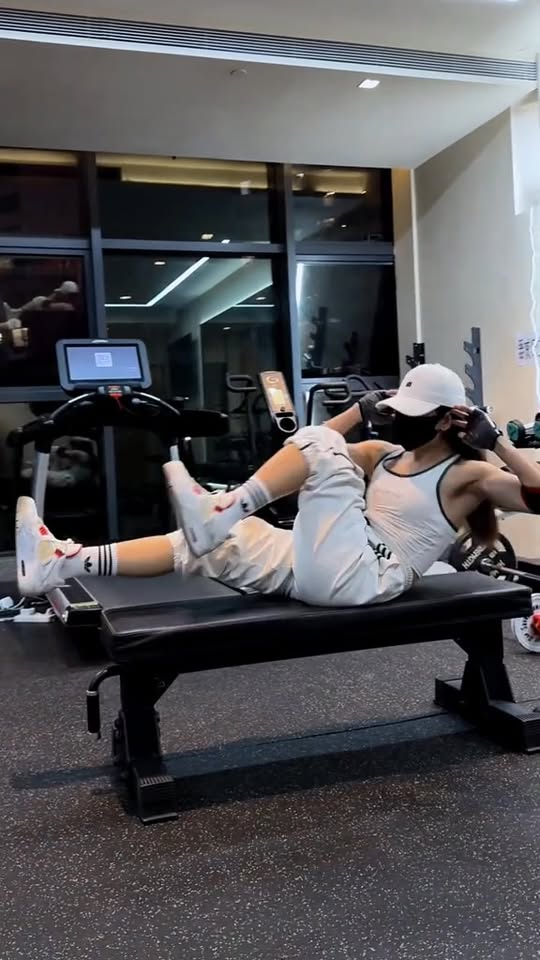 Sẽ thế n&agrave;o nếu gymer trở th&agrave;nh coser? hot girl n&agrave;y ch&iacute;nh l&agrave; c&acirc;u trả lời r&otilde; r&agrave;ng nhất- Ảnh 5.