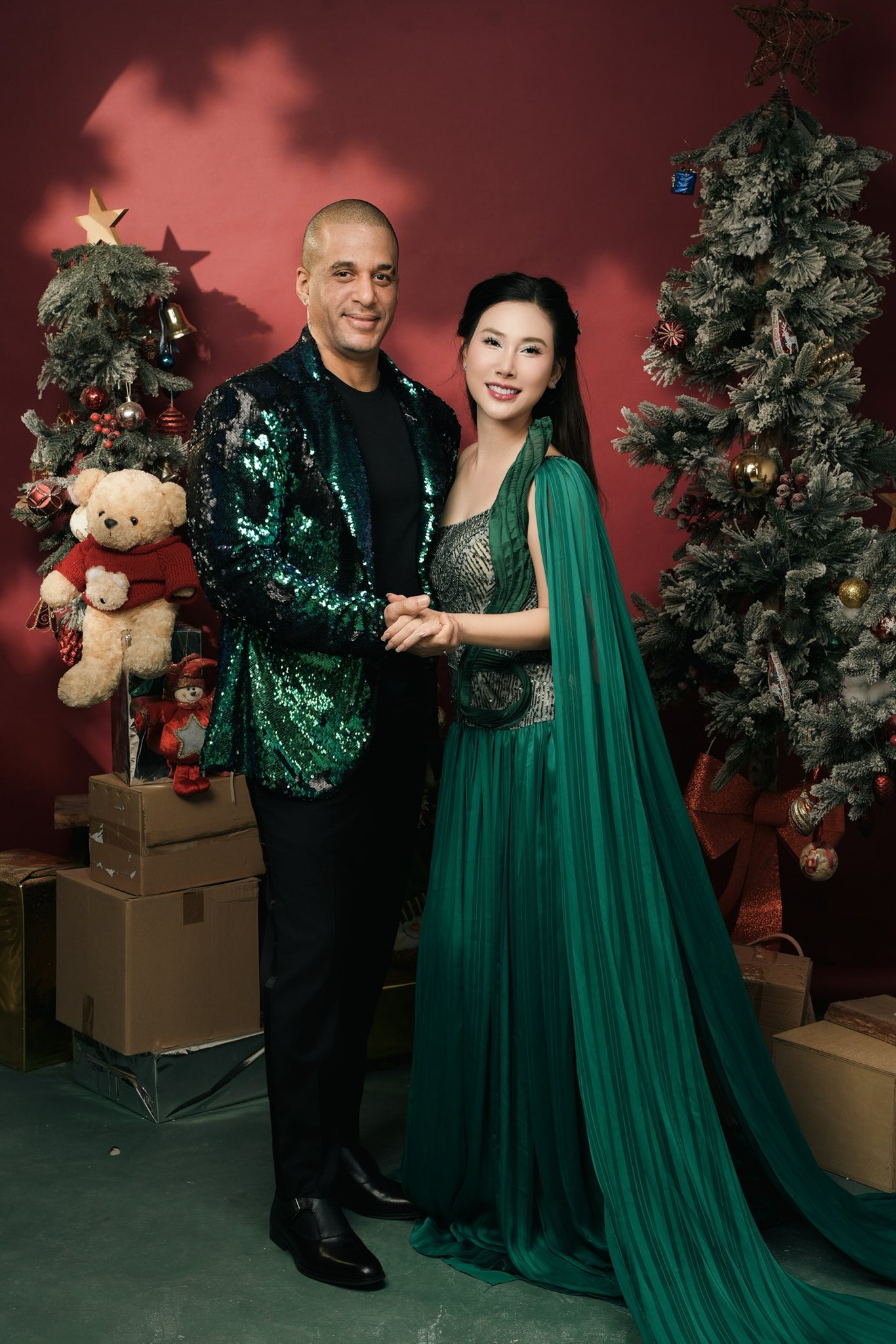 Trai Tây Cuba U50 yêu mẹ đơn thân Việt, bị con riêng của bạn gái phản đối và cái kết không ngờ - Ảnh 1.