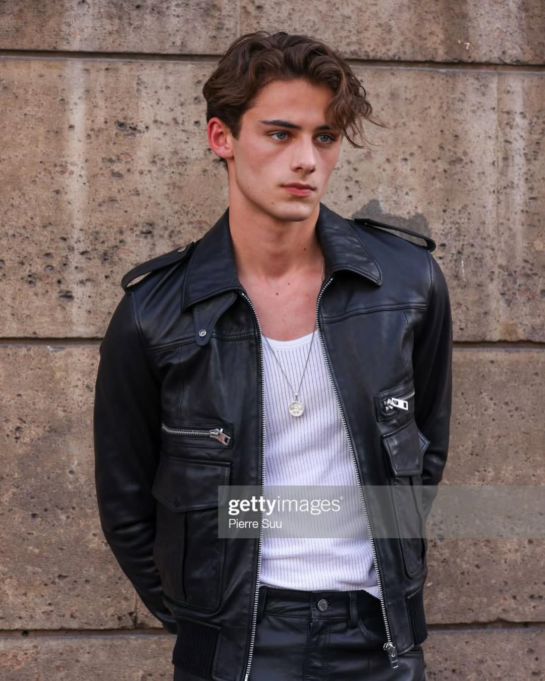 William Franklyn - Miller sau 10 năm: Cậu b&eacute; đẹp trai nhất thế giới giờ ra sao? - Ảnh 15.