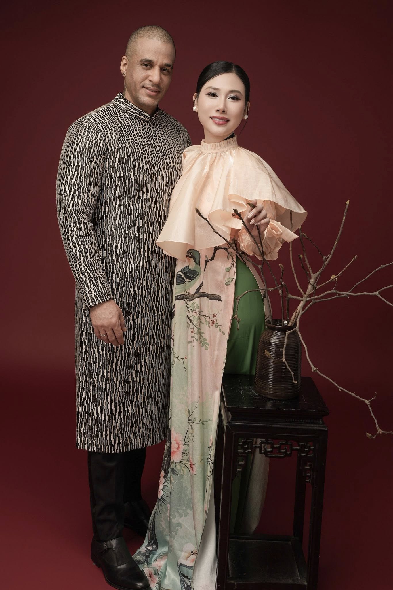 Trai Tây Cuba U50 yêu mẹ đơn thân Việt, bị con riêng của bạn gái phản đối và cái kết không ngờ - Ảnh 4.