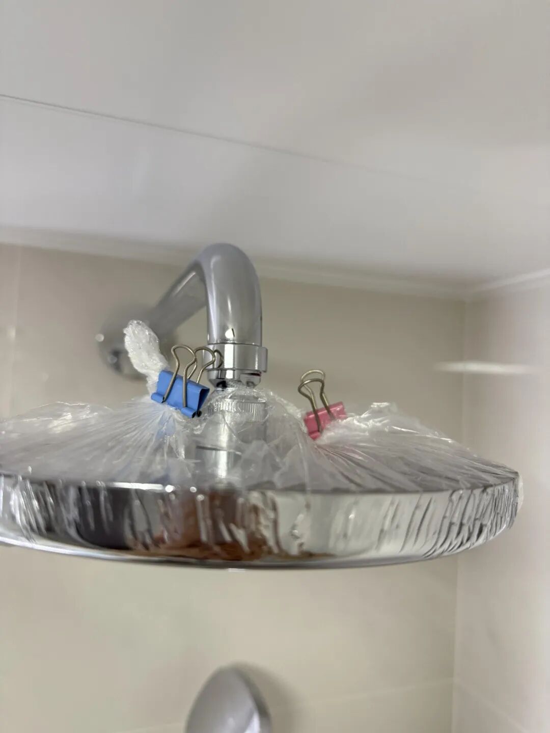 Ph&ograve;ng tắm bẩn mấy cũng sạch: 9 mẹo dọn dẹp "kh&ocirc;ng tốn 1 đồng" của người gi&uacute;p việc kỳ cựu - Ảnh 7.