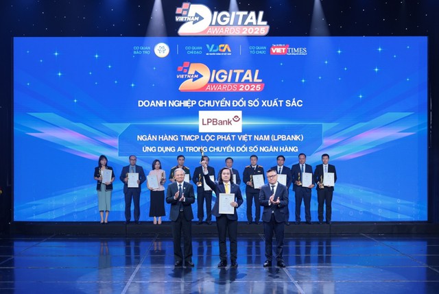 Năm 2025 bứt ph&aacute; của LPBank: Tăng trưởng ấn tượng, chất - lượng song h&agrave;nh - Ảnh 2.