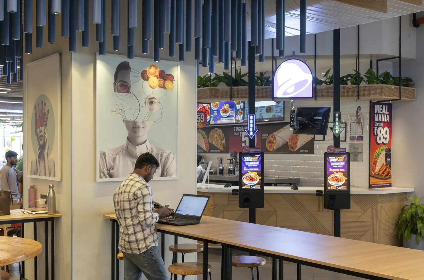 Bi kịch &aacute;p lực c&ocirc;ng việc c&ocirc;ng nghệ 2026 tại Ấn Độ: Nỗi lo về AI v&agrave; sức khỏe tinh thần - Ảnh 2.