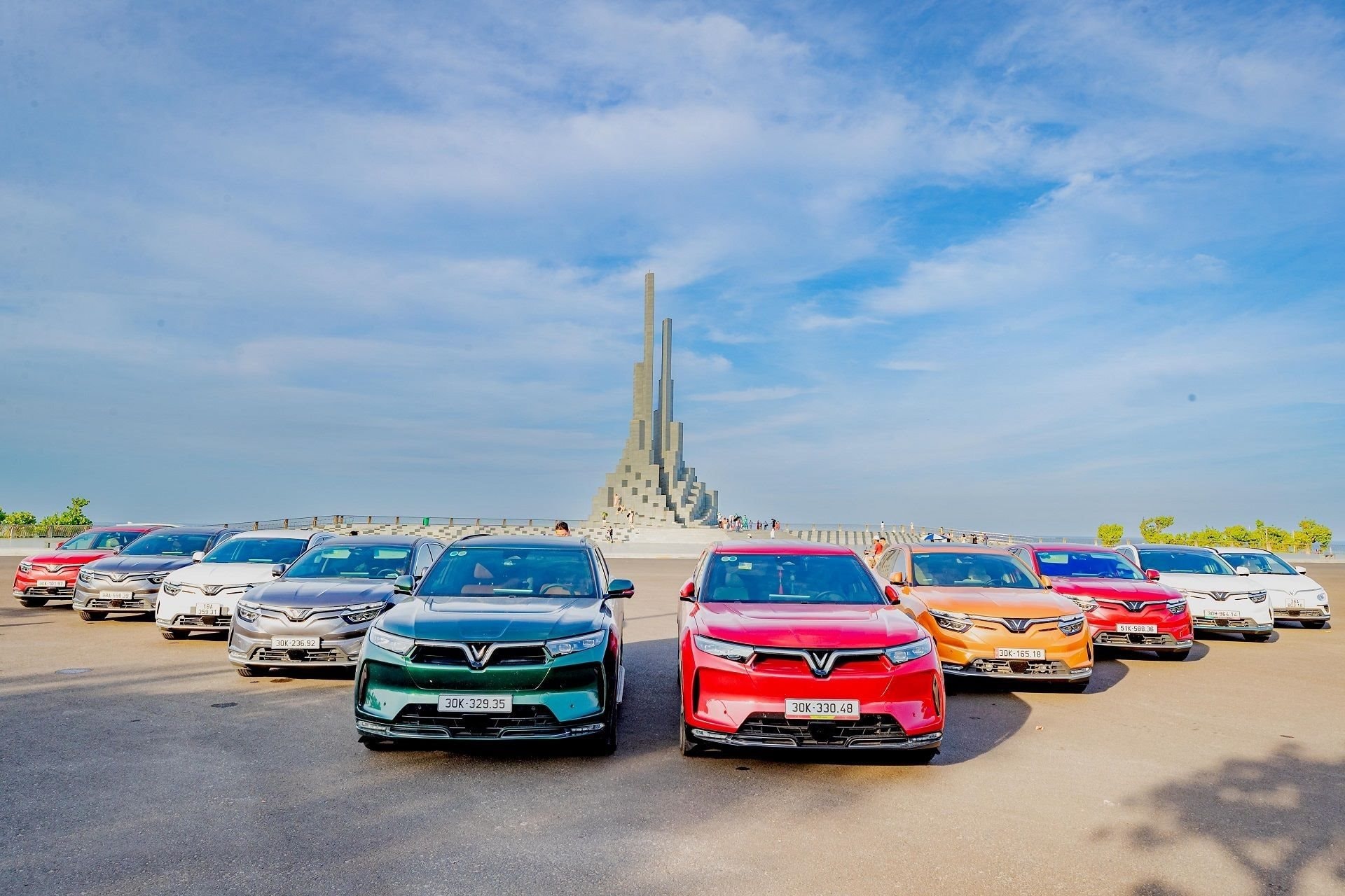 Tỷ ph&uacute; Phạm Nhật Vượng lập kỷ lục chưa từng c&oacute; - Ảnh 1.