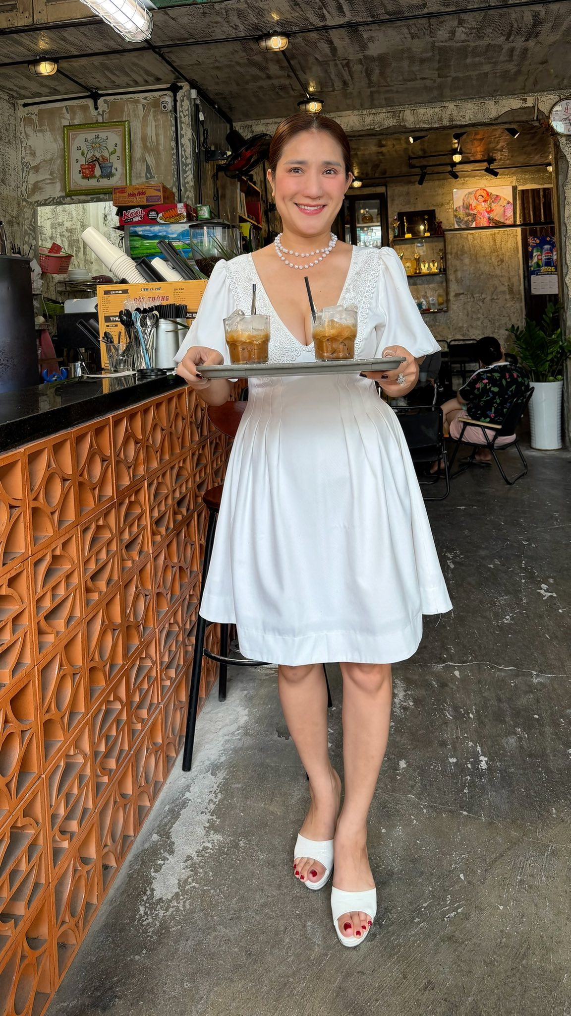 Cận cảnh nơi b&aacute;n cafe 25 ngh&igrave;n một ly ở G&ograve; Vấp của mẹ đơn th&acirc;n l&agrave; NSƯT nổi tiếng miền Nam một thời - Ảnh 2.