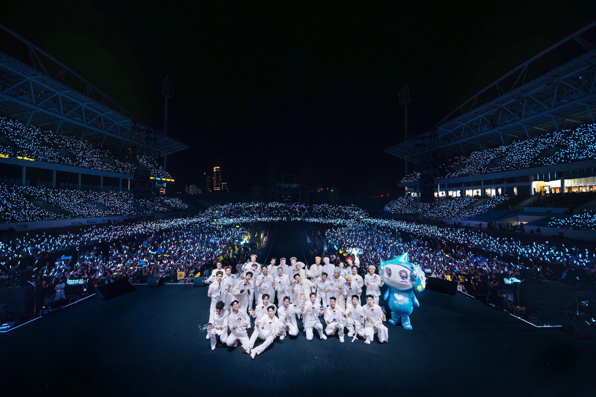 D&agrave;n Anh Trai Say Hi khiến s&acirc;n Mỹ Đ&igrave;nh b&ugrave;ng nổ, Bảo Thy, MIN g&acirc;y ch&uacute; &yacute; với nhan sắc U40 - Ảnh 11.