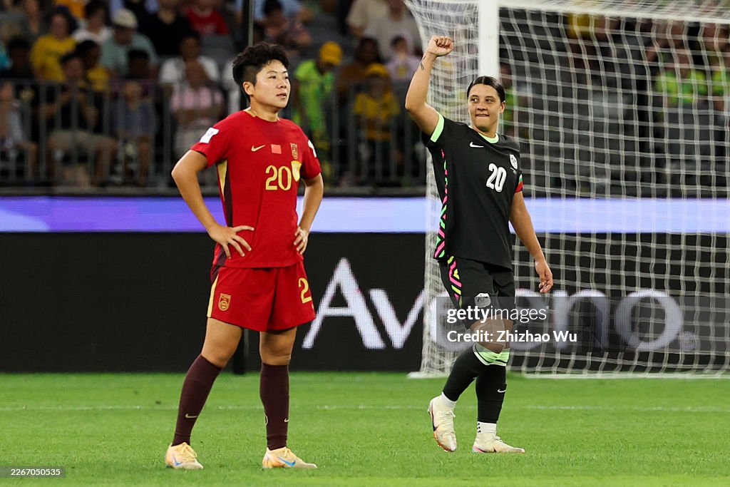 D&iacute;nh đ&ograve;n "hồi m&atilde; thương", tuyển Trung Quốc ngậm ng&ugrave;i chia tay Asian Cup - Ảnh 1.
