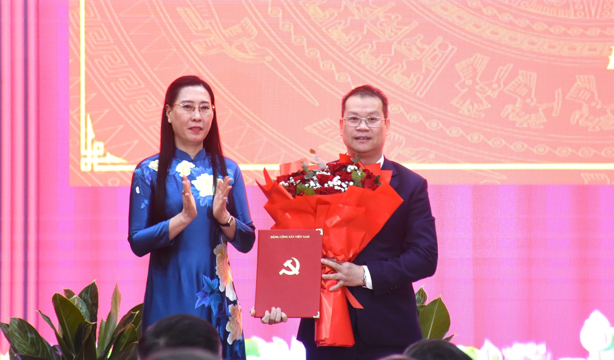 &Ocirc;ng Nguyễn Mạnh H&ugrave;ng l&agrave;m Ph&oacute; b&iacute; thư Th&agrave;nh ủy Đ&agrave; Nẵng - Ảnh 1.