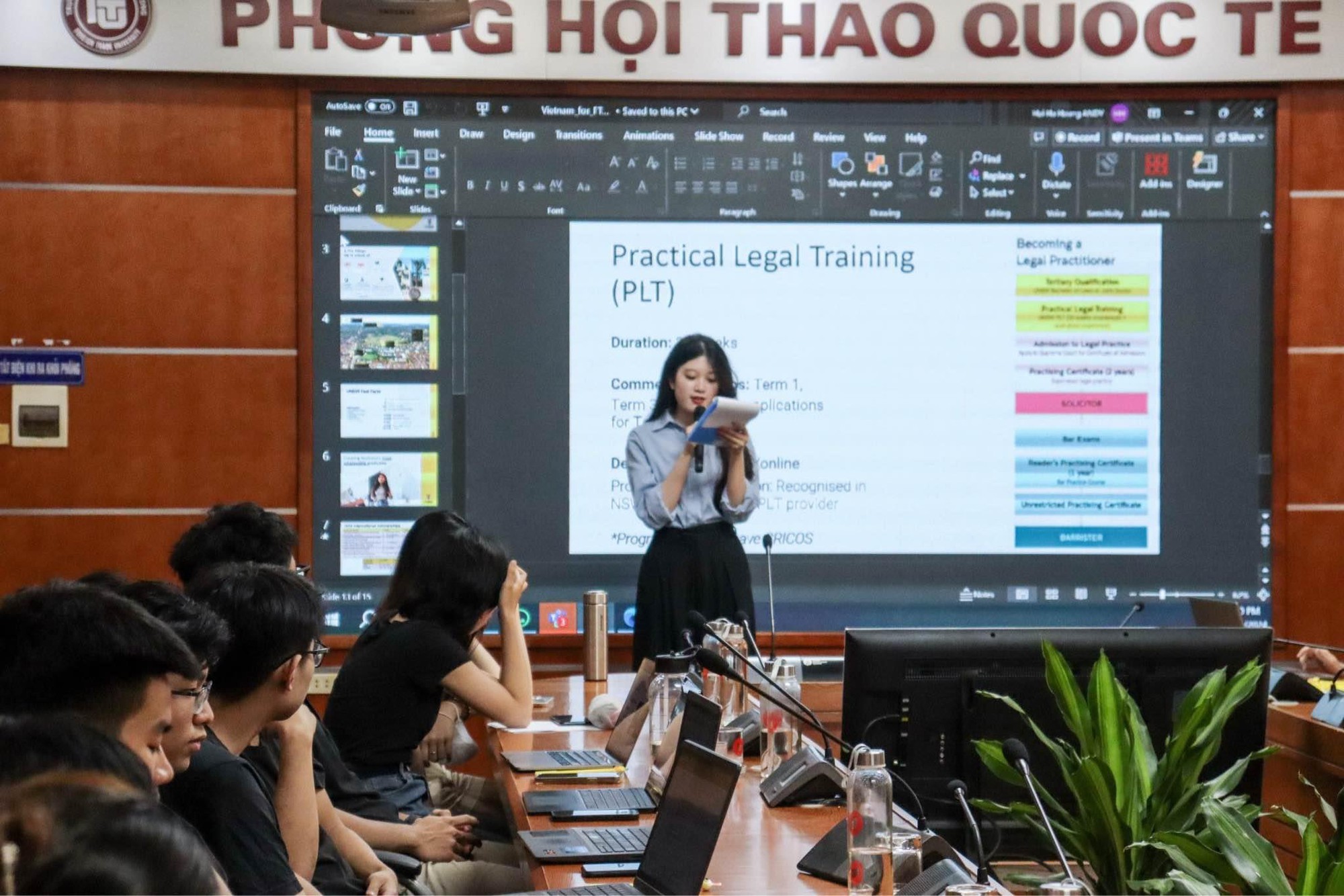 Profile ấn tượng của &Aacute; Kh&ocirc;i 2 Duy&ecirc;n d&aacute;ng Ngoại thương 2025 Nguyễn H&agrave; Mỹ Anh - Ảnh 3.