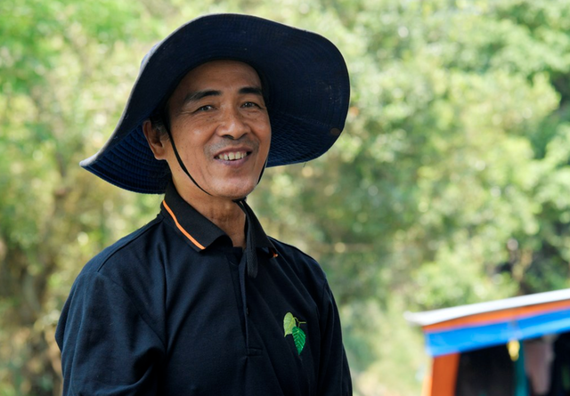 Ph&aacute;t hiện L&ecirc; Tuấn Khang thứ 2 tại An Giang, mang hẳn "m&aacute;y bay Boeing" xuống s&ocirc;ng lướt phăng phăng- Ảnh 7.