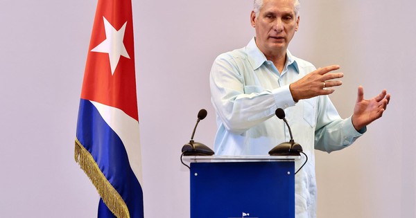 Cuba c&oacute; điện trở lại sau 29 giờ mất điện to&agrave;n quốc - Ảnh 2.