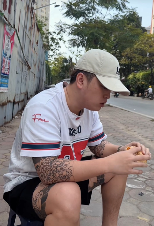 X&aacute;c nhận ly th&acirc;n g&acirc;y ch&uacute; &yacute; của M&egrave;o Us - TikToker c&oacute; 5,1 triệu người theo d&otilde;i, l&yacute; do l&agrave; g&igrave;?- Ảnh 3.