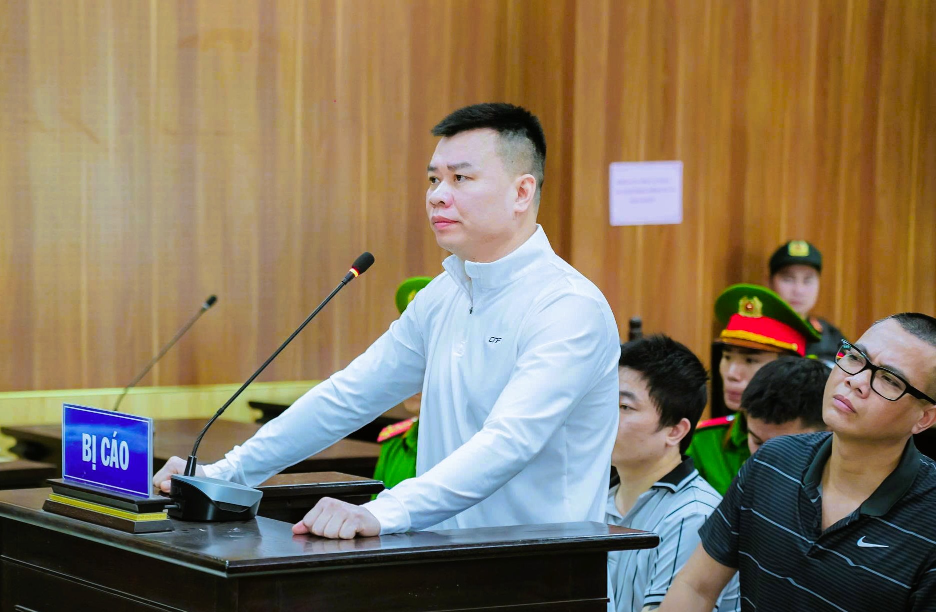 Bất thường m&oacute;n "Bia Đức" trong qu&aacute;n bar Zone 8 nơi Thu "vệ sĩ" l&agrave; cổ đ&ocirc;ng - Ảnh 1.