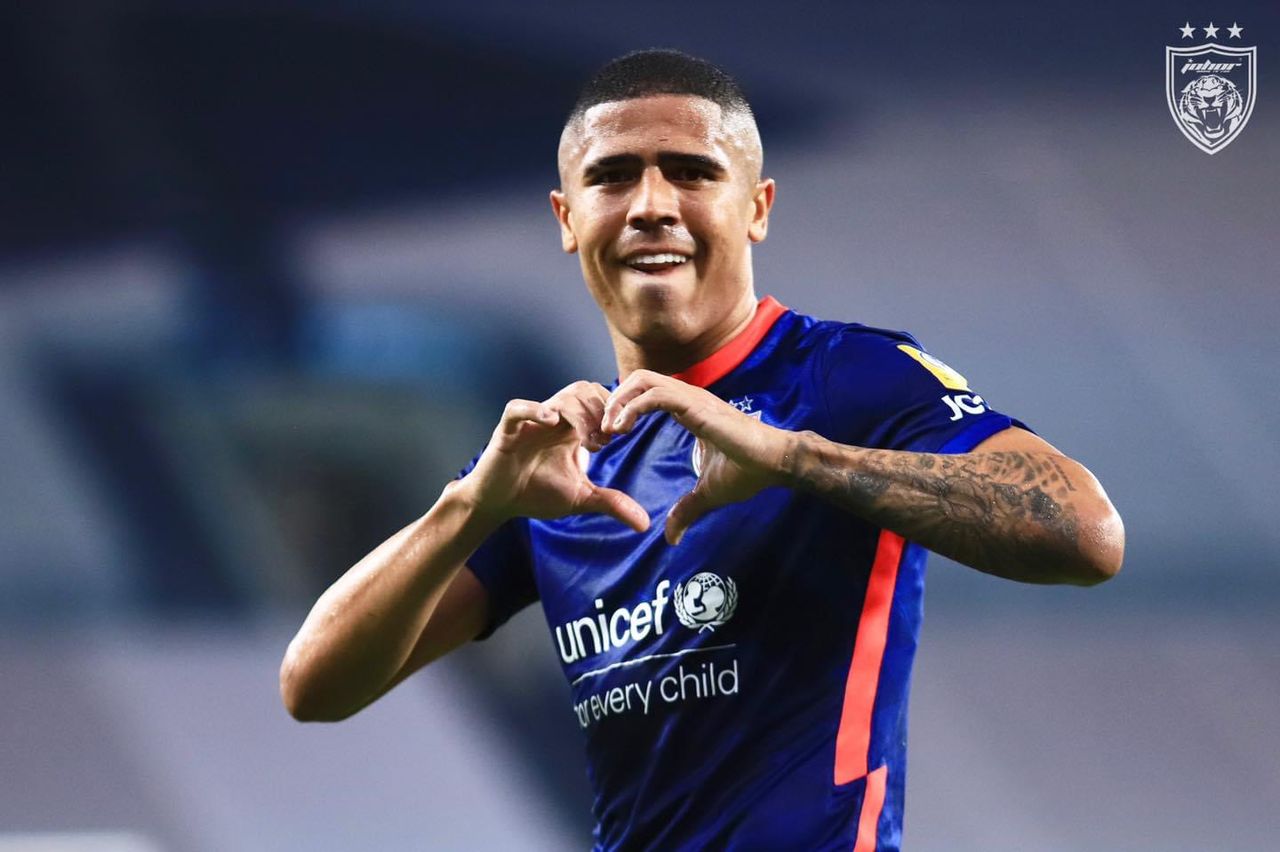 Vừa bị xử thua 0-3 trước Việt Nam, tuyển Malaysia lại tạo mối nghi ngờ khi c&ocirc;ng bố đội h&igrave;nh - Ảnh 1.