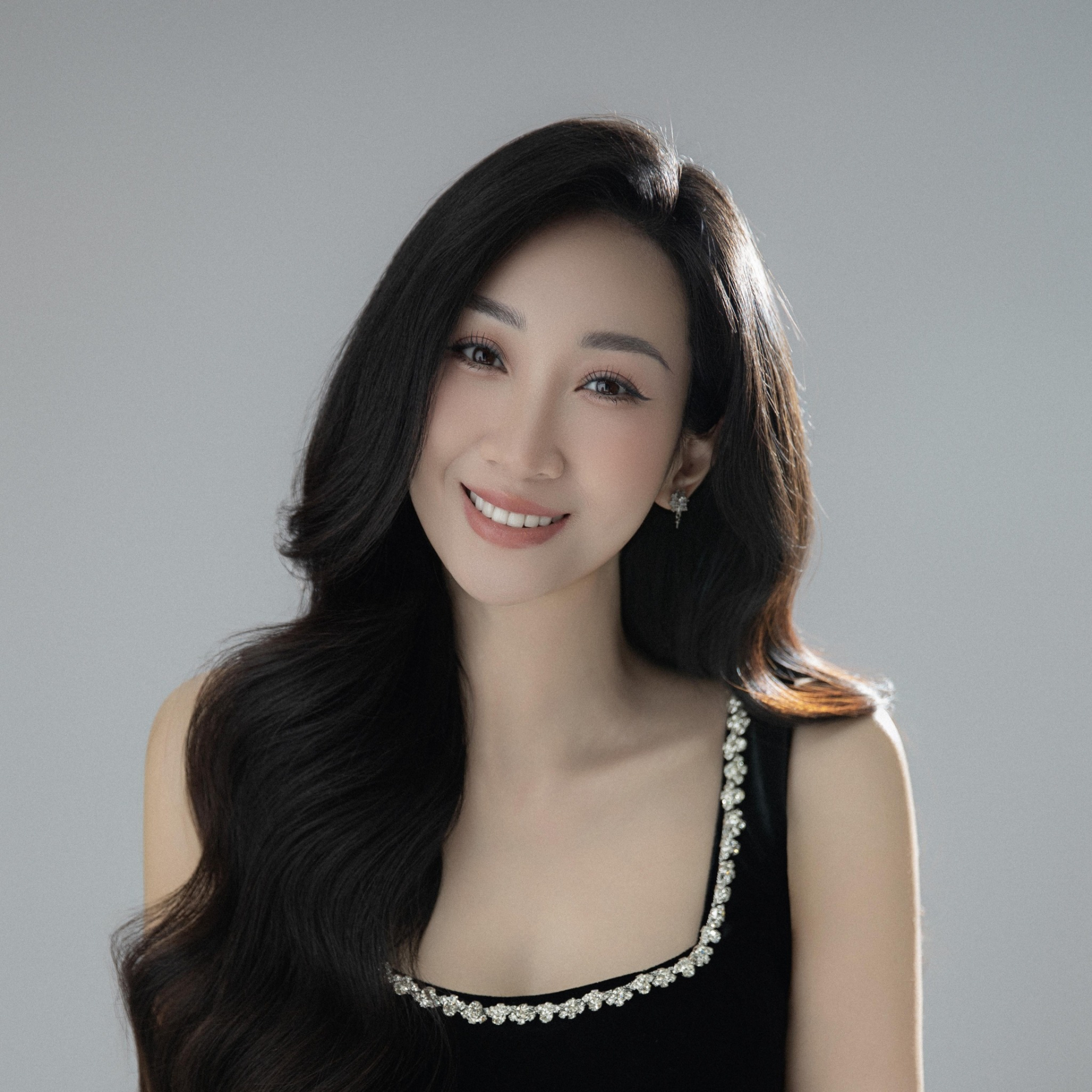 Lều Phương Anh: "T&ocirc;i đặc biệt dị ứng với c&aacute;c b&agrave; mẹ đưa h&igrave;nh ảnh v&agrave; th&ocirc;ng tin của con m&igrave;nh l&ecirc;n mạng" - Ảnh 3.