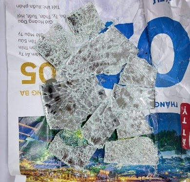 Ra lệnh bắt tạm giam, kh&aacute;m x&eacute;t nơi ở của Man Thăng Long SN 1976 - Ảnh 1.