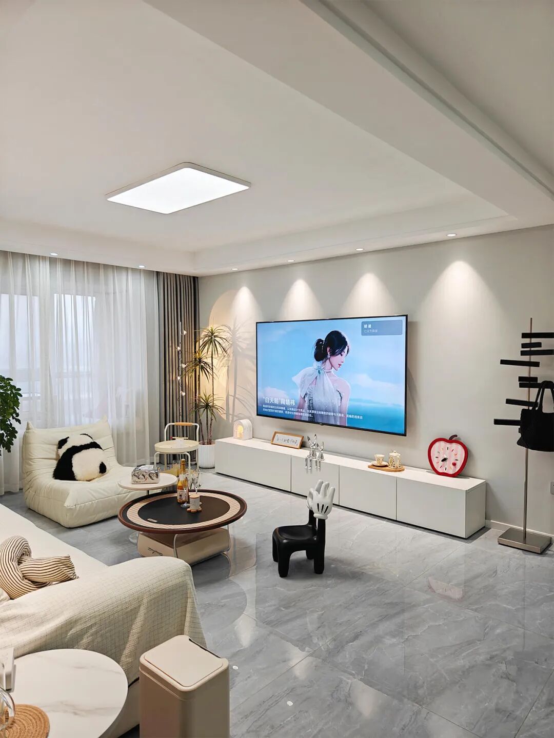 Sang nh&agrave; h&agrave;ng x&oacute;m một lần, t&ocirc;i mới hiểu: Nh&agrave; m&igrave;nh lạc hậu thật rồi - thiếu cả 6 thiết kế đang được chuộng nhất - Ảnh 1.