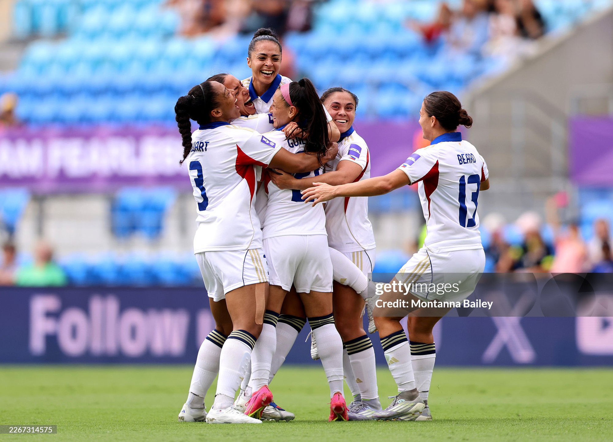 Ghi b&agrave;n chớp nho&aacute;ng, đội b&oacute;ng Đ&ocirc;ng Nam &Aacute; ch&iacute;nh thức gi&agrave;nh v&eacute; dự World Cup - Ảnh 1.