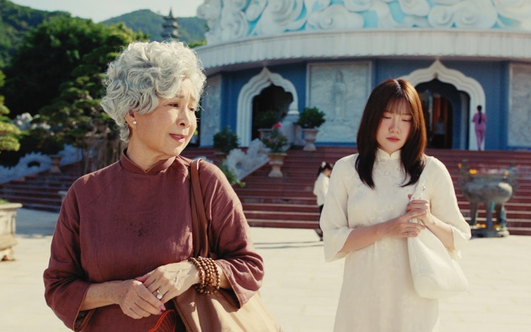 "Nh&agrave; m&igrave;nh đi th&ocirc;i" - v&igrave; sao phim gia đ&igrave;nh n&agrave;y để lại nhiều tiếc nuối? - Ảnh 1.