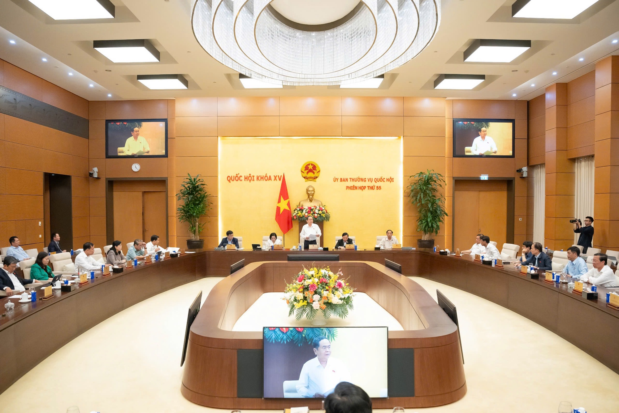 Chuẩn bị c&ocirc;ng t&aacute;c nh&acirc;n sự Quốc hội tại Kỳ họp thứ nhất kh&oacute;a XVI năm 2026 - Ảnh 2.