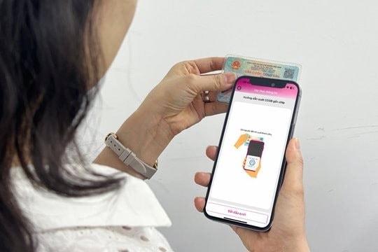 Chuyển khoản nhầm 100 triệu đồng , người phụ nữ SN 1993 Nhờ C&ocirc;ng an can thiệp - Ảnh 1.