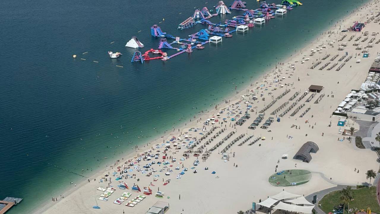 Dubai khác lạ “không thể nhận ra” vào sáng ngày 1/3- Ảnh 2. Dubai khác lạ “không thể nhận ra” vào sáng ngày 1/3- Ảnh 2.