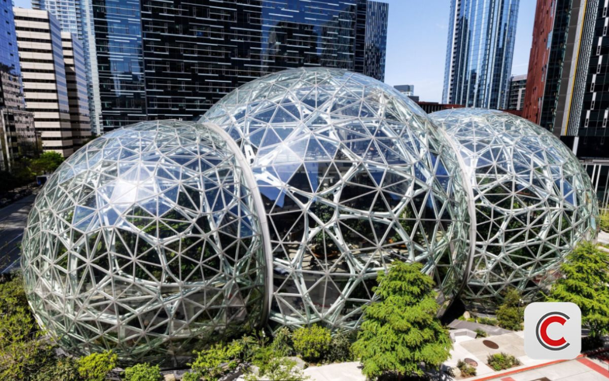 Amazon t&aacute;i cấu tr&uacute;c kỷ lục 2026: Sa thải 30 . 000 Nh&acirc;n vi&ecirc;n , ứng dụng AI mạnh mẽ - Ảnh 1.